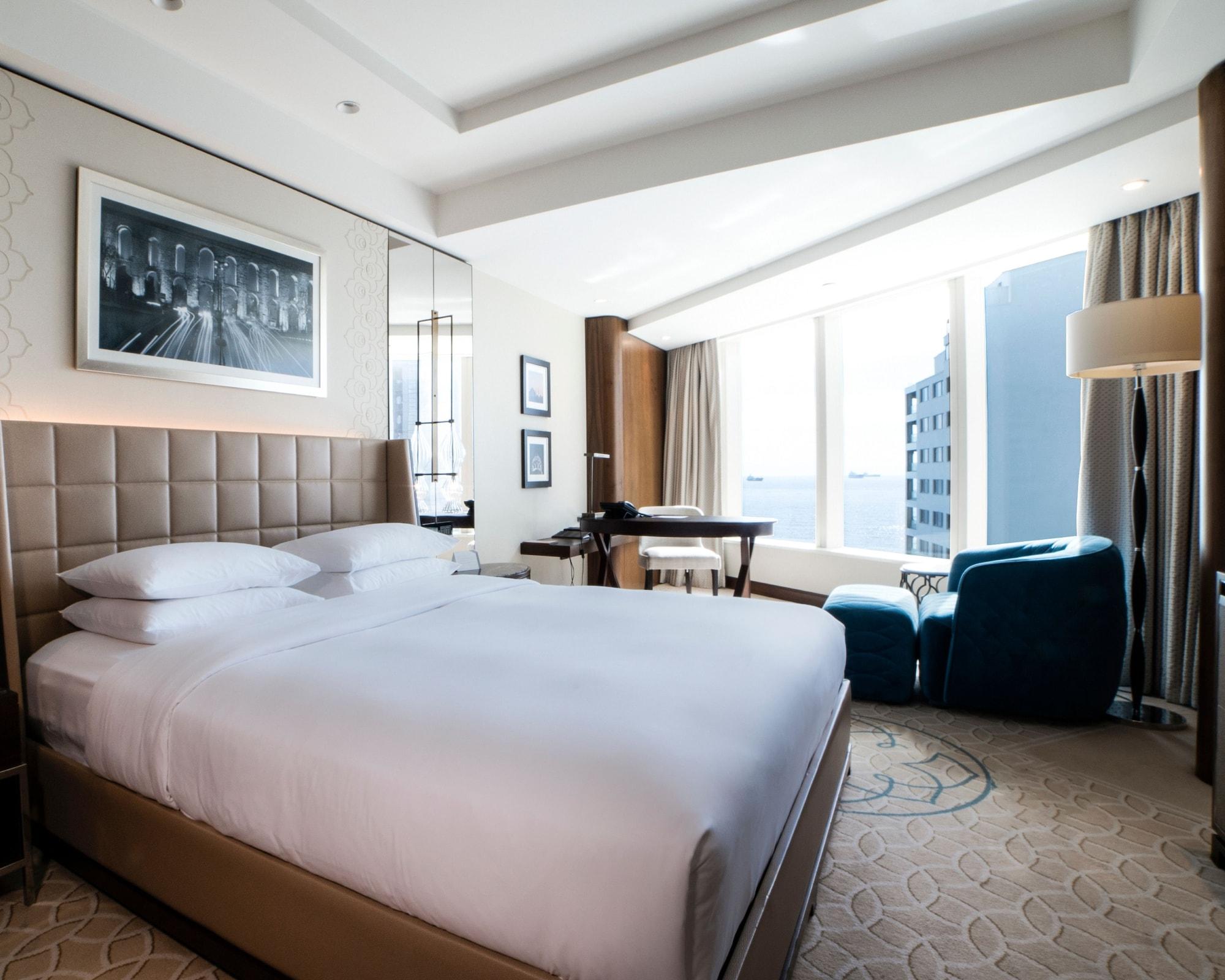 Otel Hyatt Regency Atakoy 5*